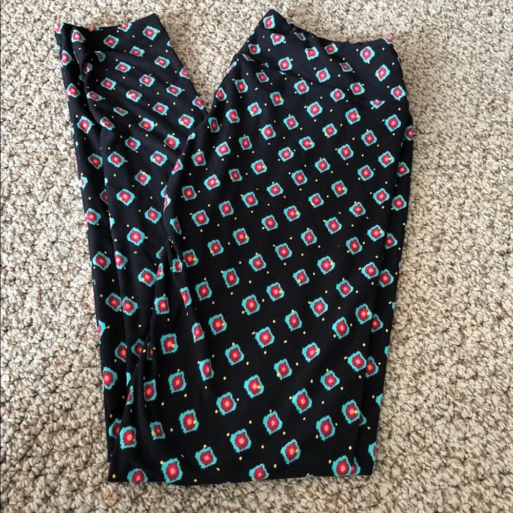Lularoe one size leggings